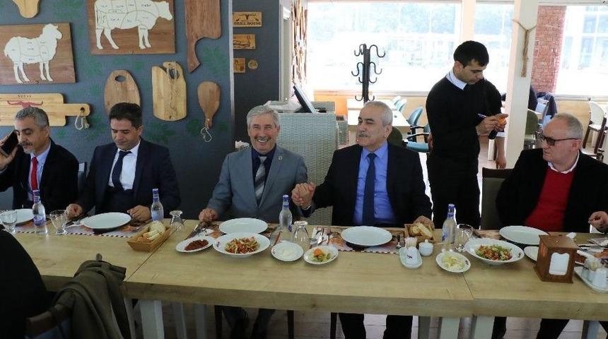 Yılmaz, Sendika Temsilcileriyle Buluştu