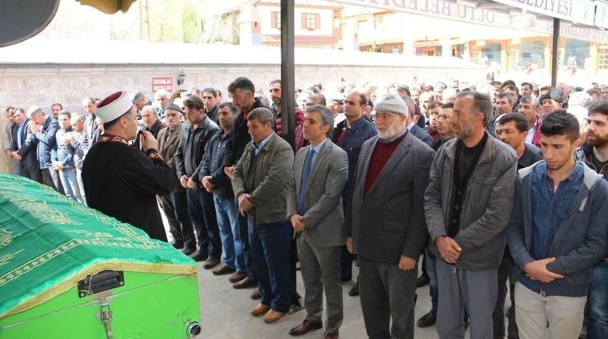 Taşkın Ailesinin Acı G&uuml;n&uuml;