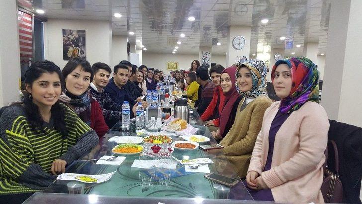 Bulanık’ta Öğretmenler Günü Etkinliği G2