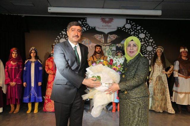 Ayşe Kam&ccedil;ı &ldquo;gayseri&rsquo;nin Sel&ccedil;uklu Hatunları&rdquo; Projesinin Tanıtım Programına Katıldı 1