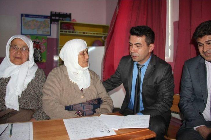 Sarıgöl’de 17 Merkezde Okuma-yazma Seferberliği G1