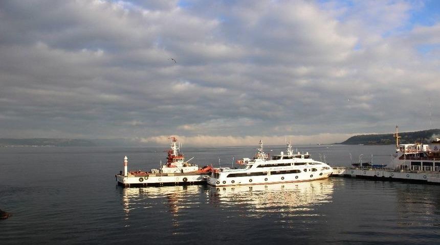 &Ccedil;anakkale Boğazı Sis Sebebiyle Kapatıldı