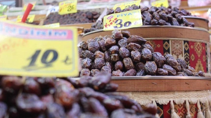 Ramazan&rsquo;da Hurma T&uuml;ketimi