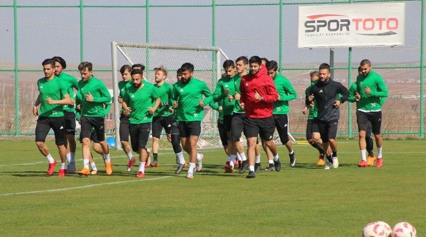 Şanlıurfaspor Karşıyaka Ma&ccedil;ının Hazırlıklarını S&uuml;rd&uuml;r&uuml;yor