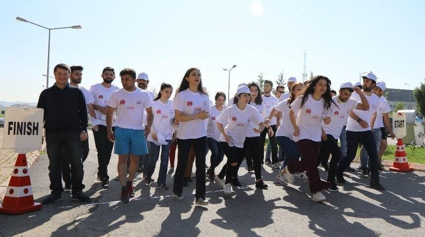 Er&uuml;&rsquo;de &ldquo;6. Geleneksel S&uuml;t Koşusu&rdquo; Ger&ccedil;ekleştirildi