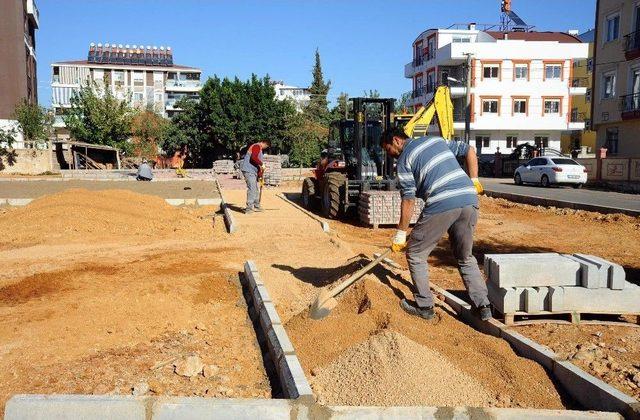 Mehmet Akif Mahallesi’ne İki Yeni Park