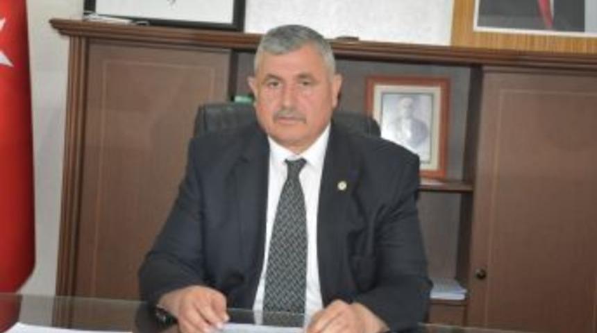 Milletvekili Aday Adayı Turanlı D&uuml;nya &Ccedil;ift&ccedil;iler G&uuml;n&uuml;n&uuml; Kutladı