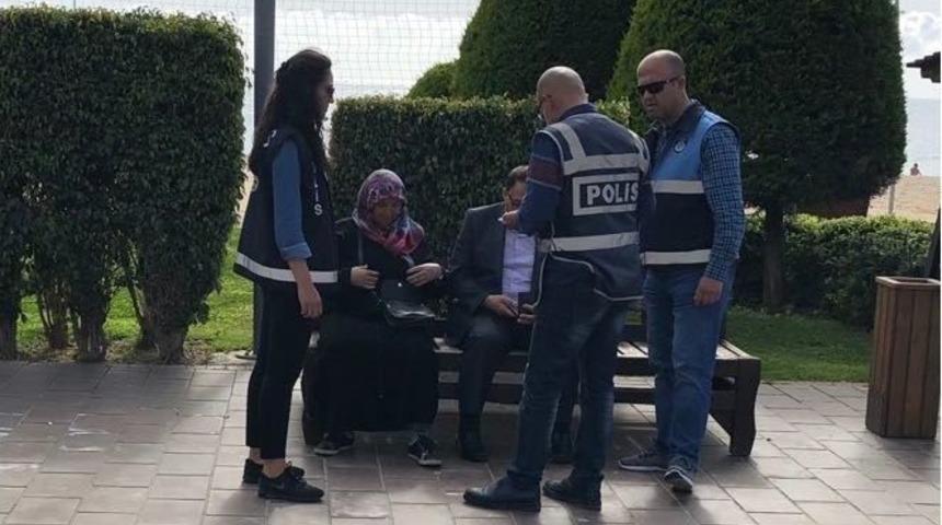 Alanya&rsquo;da Polis Parklarda Denetimlerini S&uuml;rd&uuml;r&uuml;yor