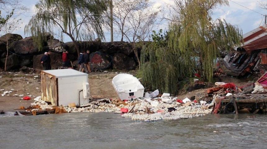 Giresun&rsquo;da Fırtına Balık&ccedil;ı Barınaklarına Zarar Verdi