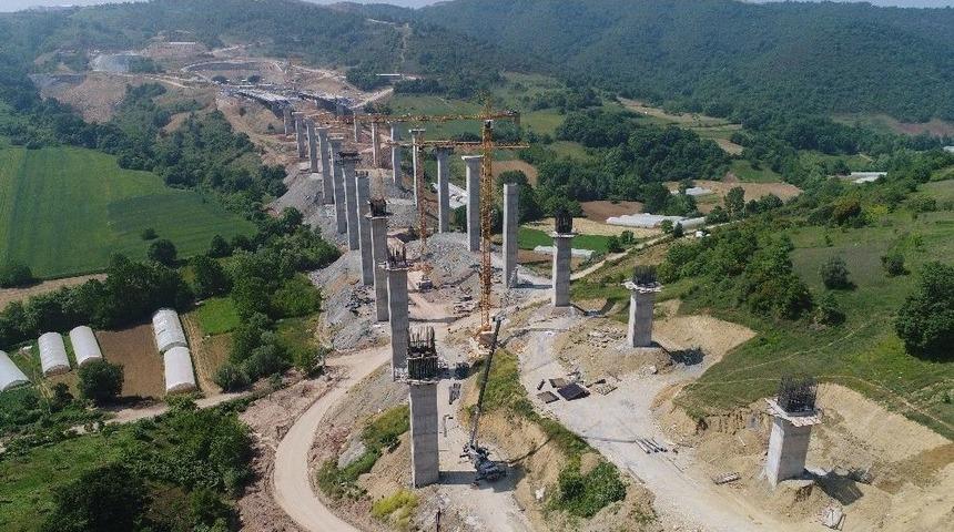 (&ouml;zel) Kuzey Marmara Otoyolu&rsquo;nda &Ccedil;alışmalar Havadan G&ouml;r&uuml;nt&uuml;lendi