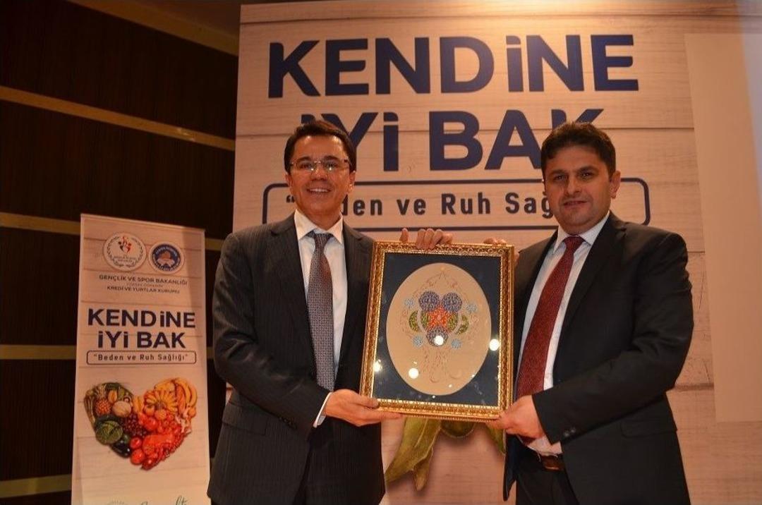 Şeker T&uuml;ketimini Azaltmak İ&ccedil;in Kıtlama &Ccedil;ay İ&ccedil;in