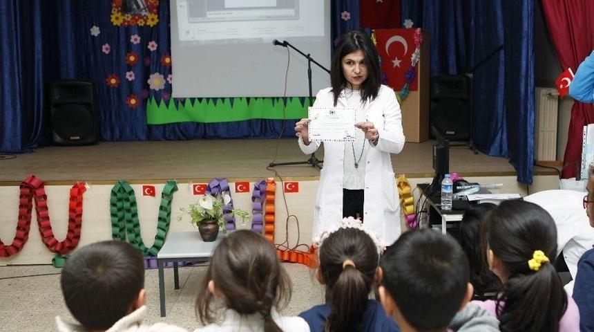 Yenimahalleli &Ouml;ğrencilere Diş Taraması