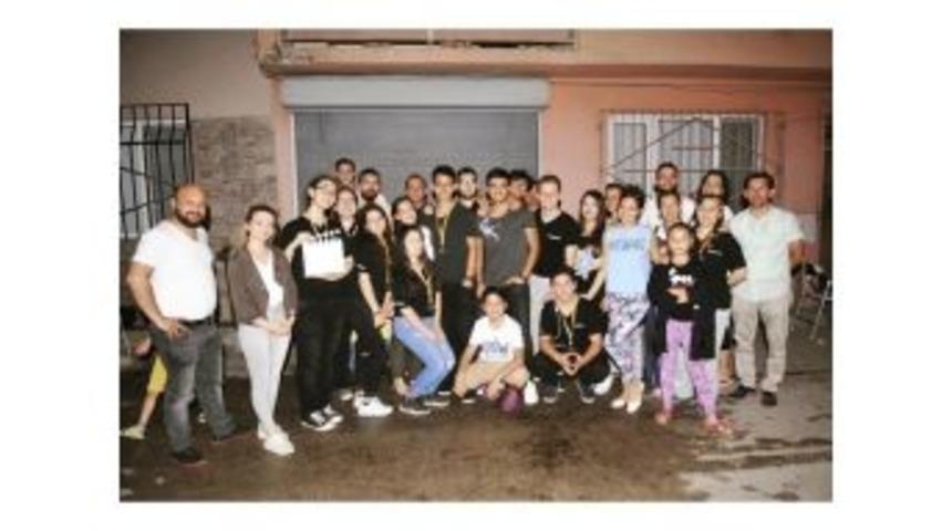 Lise &Ouml;ğrencileri Film &Ccedil;ekti