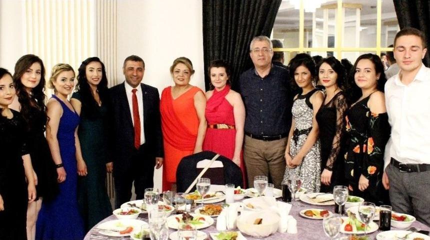 Mmt Amerikan Hastanesi Hemşireler G&uuml;n&uuml;n&uuml; Kutladı