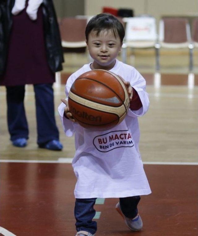 En Anlamlı Basket Down Sendromlu Çocuklardan