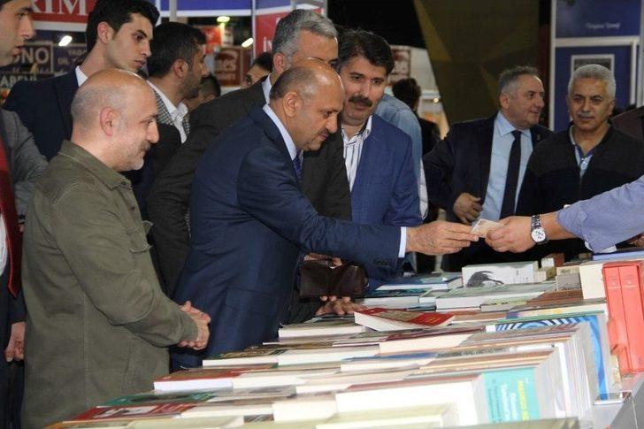 Kocaeli Kitap Fuarı, Türkiye’nin En Büyüğü Oldu G2