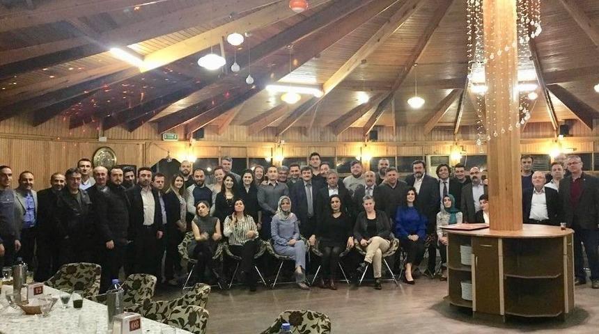 Şehzadeler Hem Meslek Edindirmeye Devam Ediyor