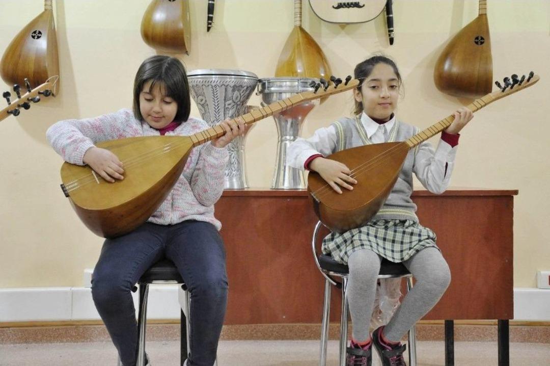 (&ouml;zel Haber) &Ouml;rnek Bir Okul, &Ouml;rnek Bir Proje, Fedakar Bir &Ouml;ğretmen