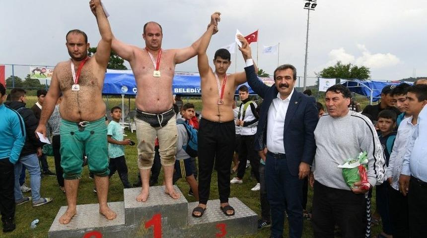 Salbaş&rsquo;ta Başpehlivan Ali İhsan Arın&ccedil; Oldu