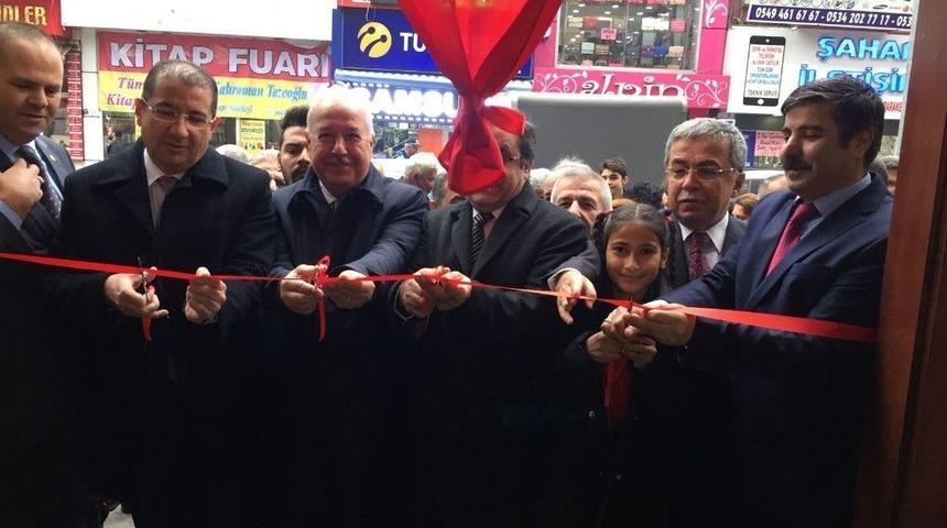 Zonguldak’ta 24 Kasım Öğretmenler Günü Törenle Kutlandı