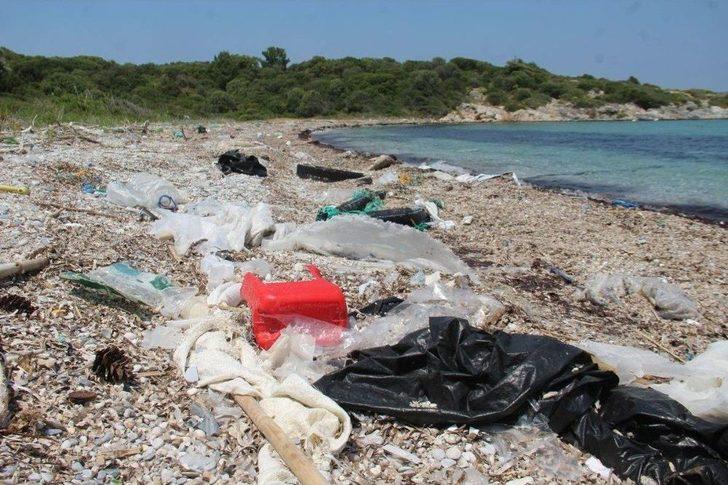 Milli Parkı Çöplerden Temizlediler G2