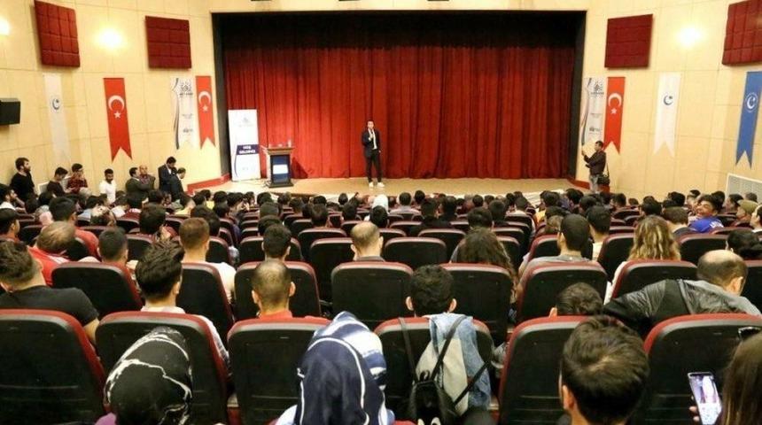 Milli Takımın Eski Kaptanı B&uuml;lent Korkmaz Adıyamanlılarla Buluştu