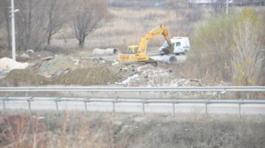 Bağlantı Yolu Trafiğe Kapandı