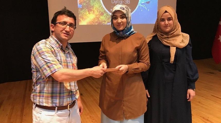 İzmir&rsquo;de Geleneksel 3. Dijital Materyal Sergisi