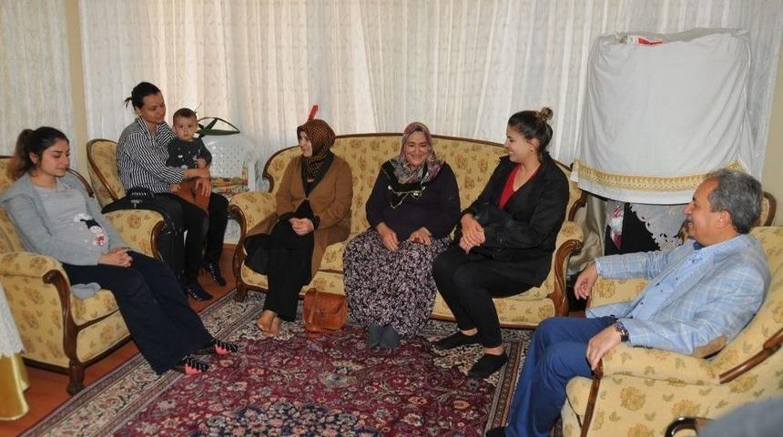 Akşehir&rsquo;de Şehit Anneleri Unutulmadı