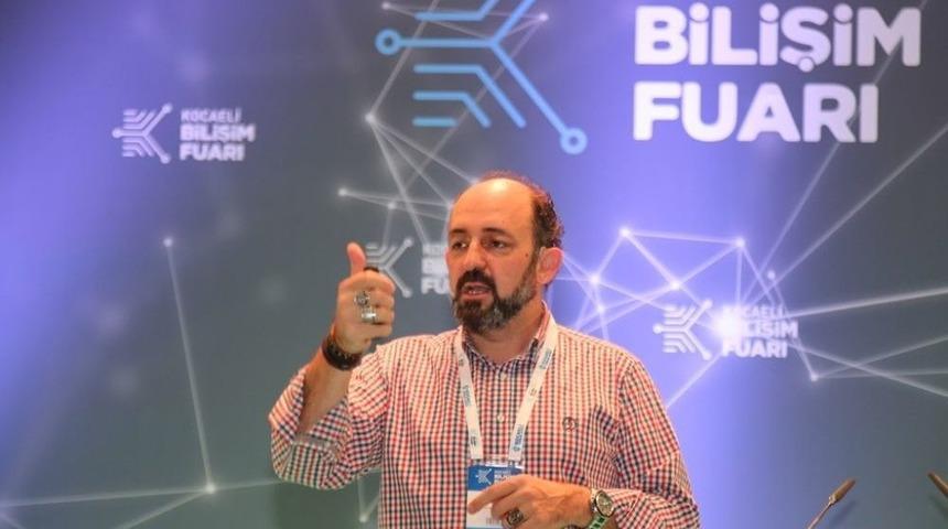 Fizyoloji Uzmanı Prof. Dr. Sinan Canan, Bilişim Fuarı&rsquo;nda