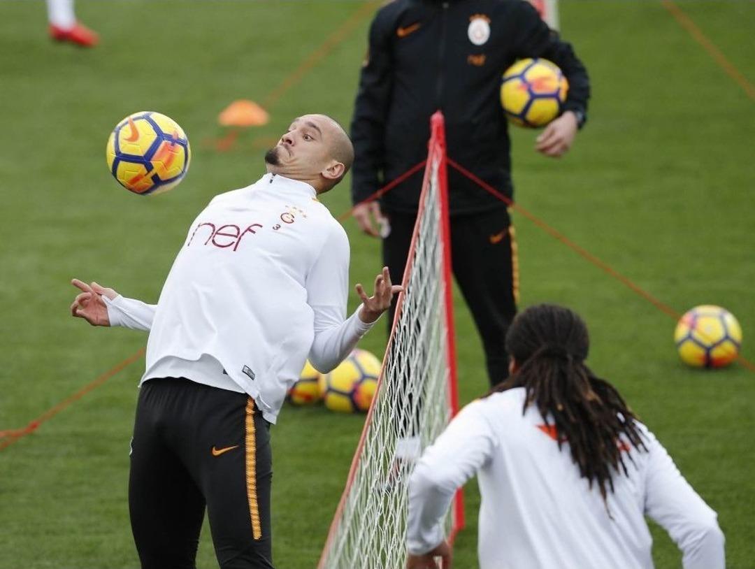 Galatasaray&rsquo;da Trabzonspor Ma&ccedil;ı Hazırlıklarına Eksik Başladı