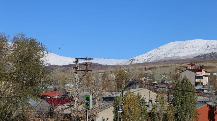 Varto&rsquo;da Dağlar Beyaza B&uuml;r&uuml;nd&uuml;