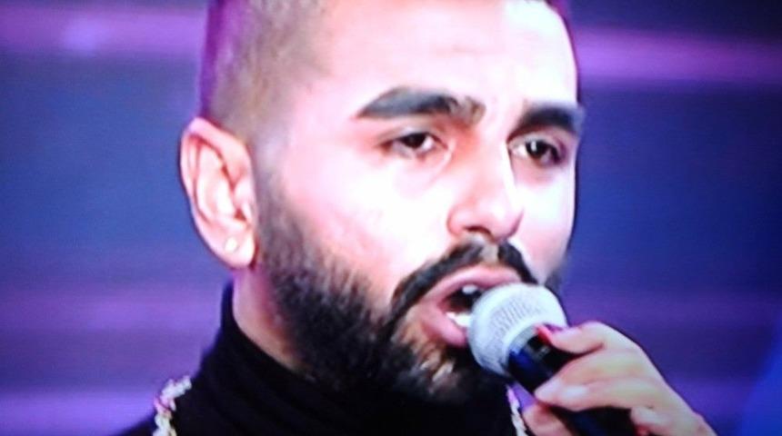 Popstar Salih&rsquo;e Diva&rsquo;dan Nasihat: &ldquo;halk İnsanı Vezirde Eder Rezil De&rdquo;