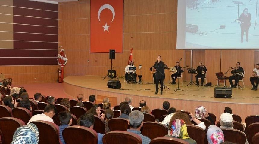 T&uuml;rk Halk M&uuml;ziği Ses Yarışmasının Şampiyonu Belli Oldu