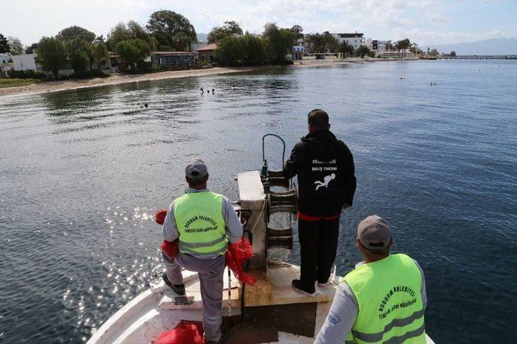 Kadıkalesi’nde Denizin Dibi Temizlendi G2