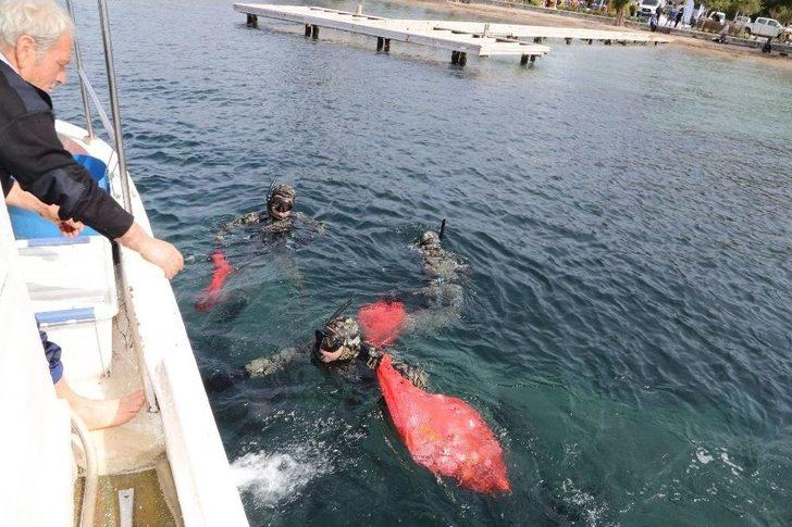 Kadıkalesi’nde Denizin Dibi Temizlendi G3