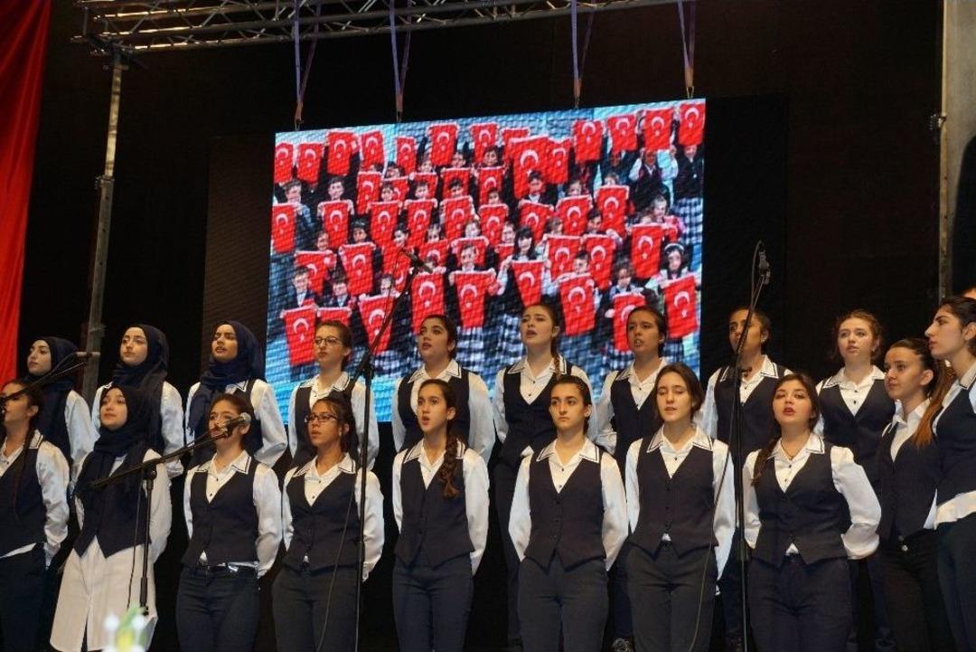 Aydın&rsquo;da &Ouml;ğretmenler G&uuml;n&uuml; Kutlamaları