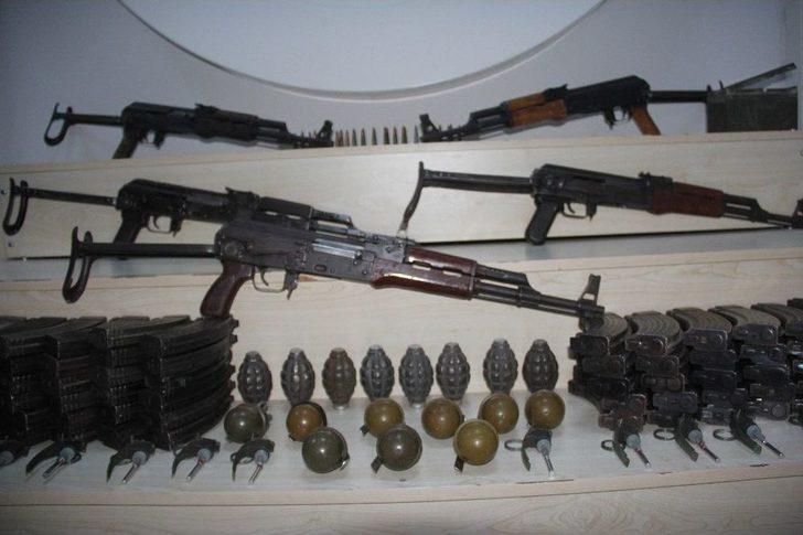 Nevruz’u Kana Bulamak İsteyen Pkk’lıların Mühimmatı Ele Geçirildi G5