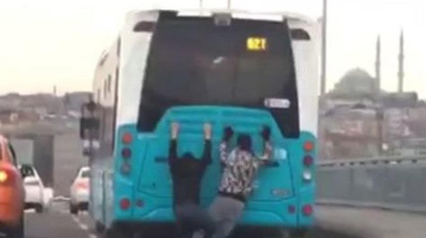 (özel) Patenci Gençlerin Kıl Payı Ölümden Döndüğü Anlar Kamerada