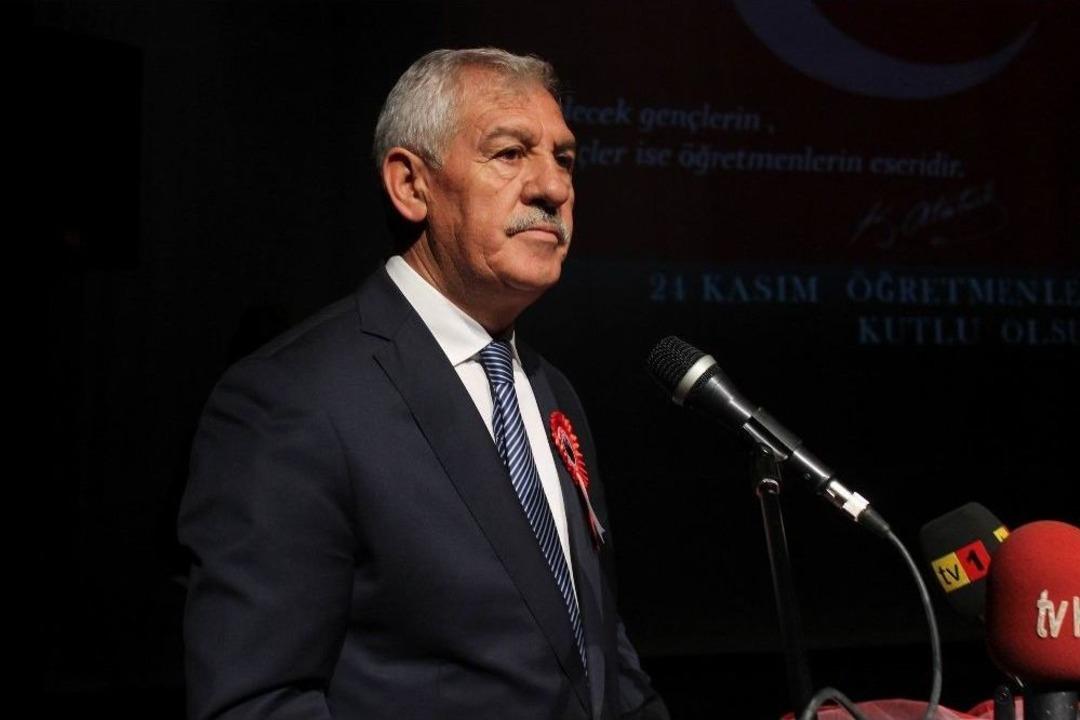 24 Kasım &Ouml;ğretmenler G&uuml;n&uuml; Kutlama T&ouml;reni Yapıldı