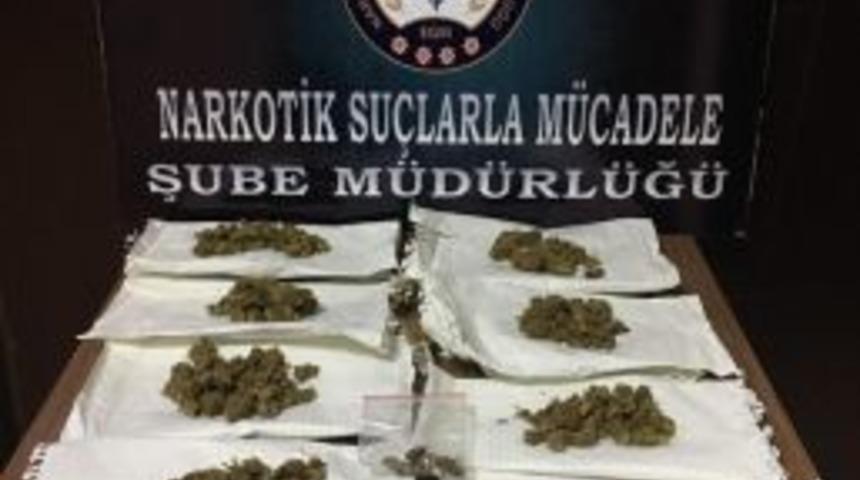 K&uuml;tahya&rsquo;da &rsquo;uyuşturucu Madde Ticareti Yaptığı&rsquo; İddiasıyla Yakalanan Kişi Tutuklandı