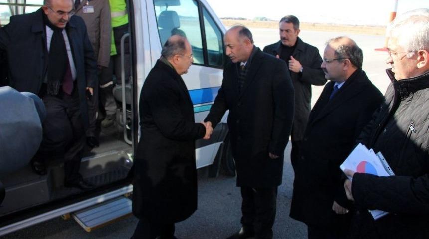 Başbakan Yardımcısı Akdağ: "t&uuml;rkiye&rsquo;nin Tezlerine Uygun Sonu&ccedil;lar Ortaya &Ccedil;ıkıyor"