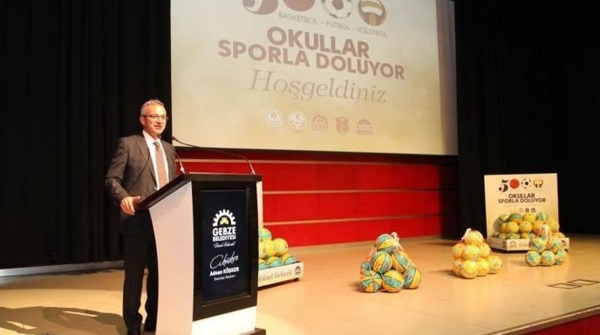 Başkan K&ouml;şker&rsquo;den Okullara Sportif Destek
