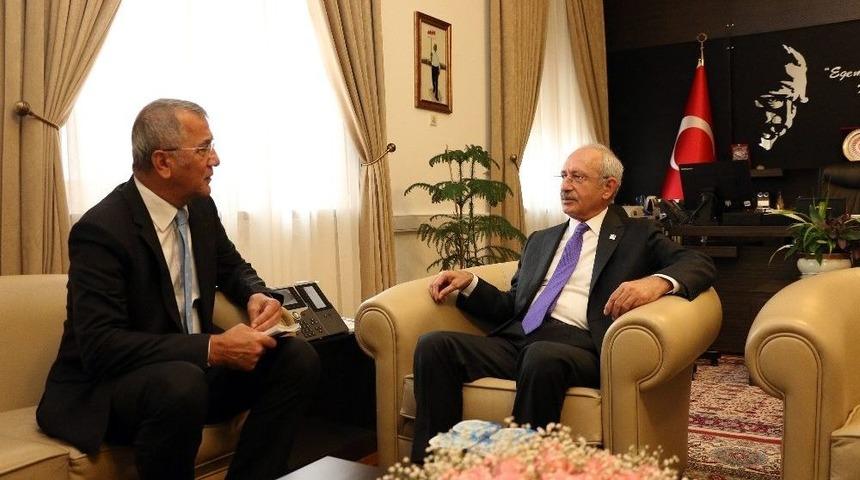 Başkan Tarhan, Kılı&ccedil;daroğlu&rsquo;nu Mersin&rsquo;e Davet Etti