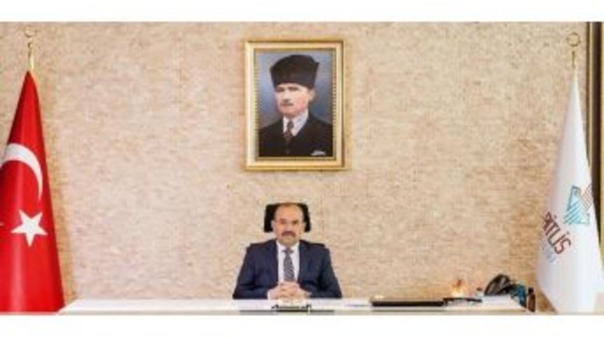 Vali Zorluoğlu&rsquo;ndan &Ouml;ğretmenler G&uuml;n&uuml; Mesajı