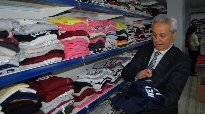 Pozantı Belediyesi&rsquo;nden Sosyal Giyim Market