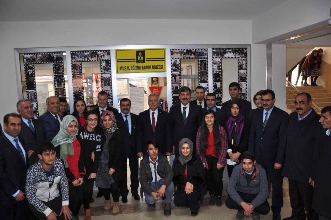 Muş&rsquo;ta "il Eğitim Tarihi M&uuml;zesi" A&ccedil;ıldı