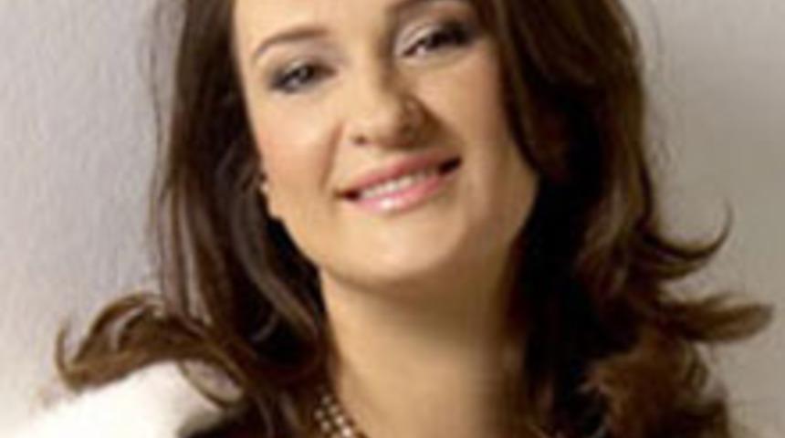 Uzaylı K&ouml;pek Baaşa&rsquo;nın Hikayeleri