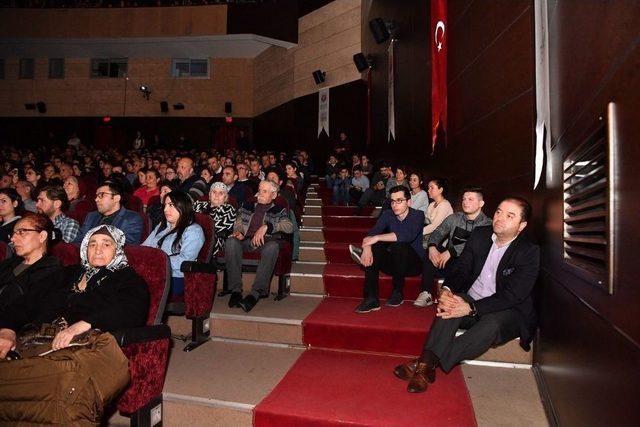 Maltepe’de Aşık Veysel Türküleriyle Anıldı