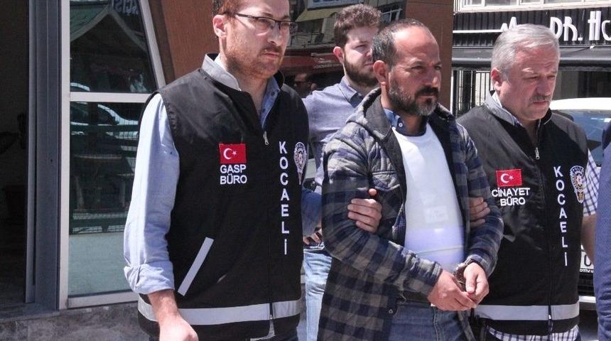 Kocaeli&rsquo;deki Cinayetin Ardından Namus Meselesi &Ccedil;ıktı